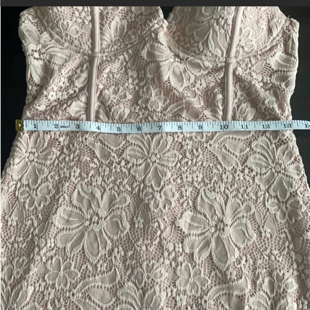 Blossom blush pink midi dress - Picture 7 of 10